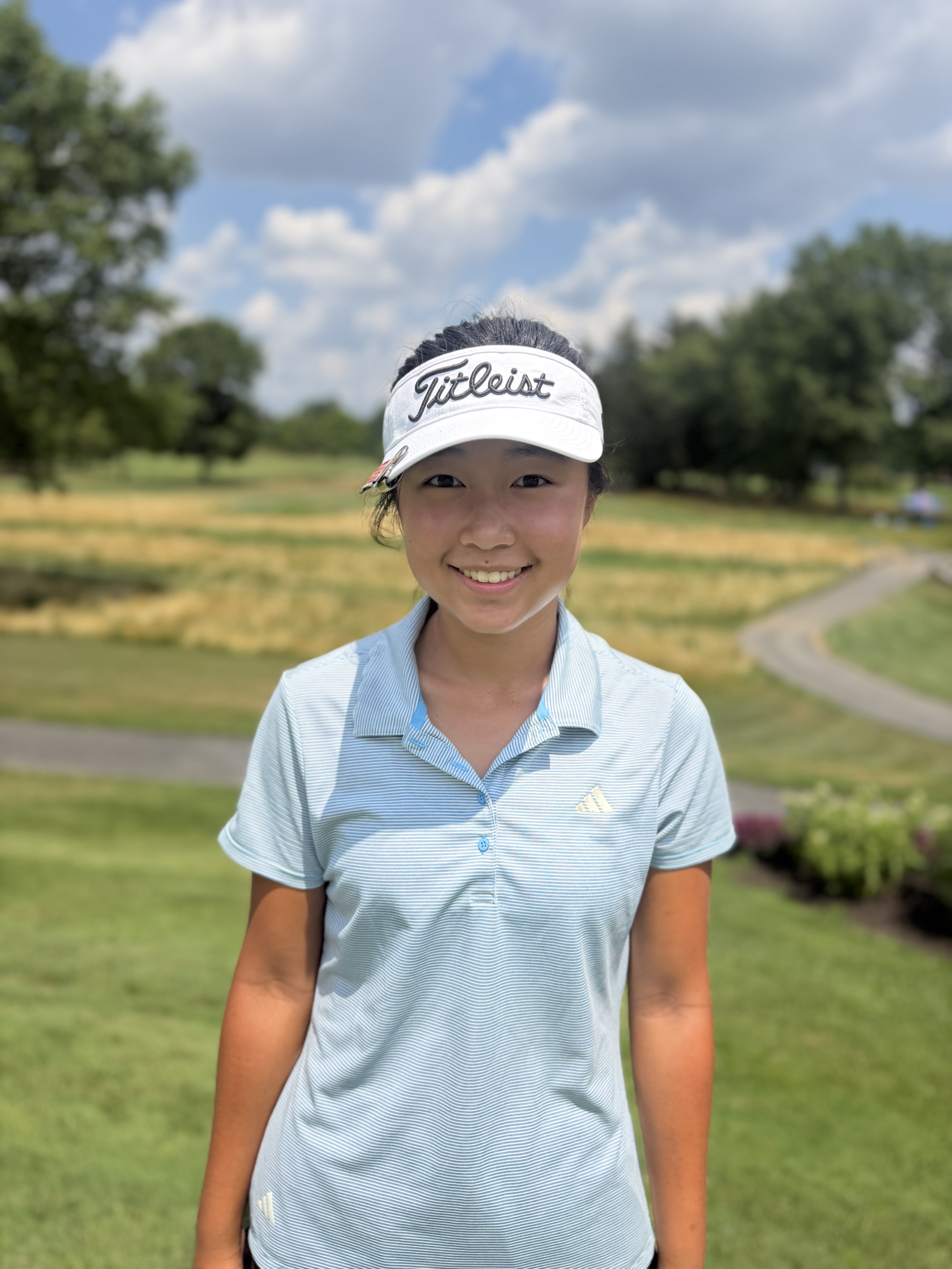 Zhang Leads After First Round at 63rd Girl